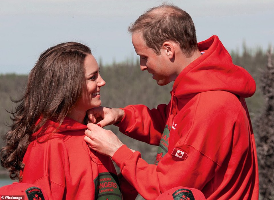 Кейт Миддлтон и принц Уильям отмечают 10 лет брака 