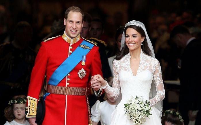 Кейт Миддлтон и принц Уильям отмечают 10 лет брака - уникальные фото показали СМИ