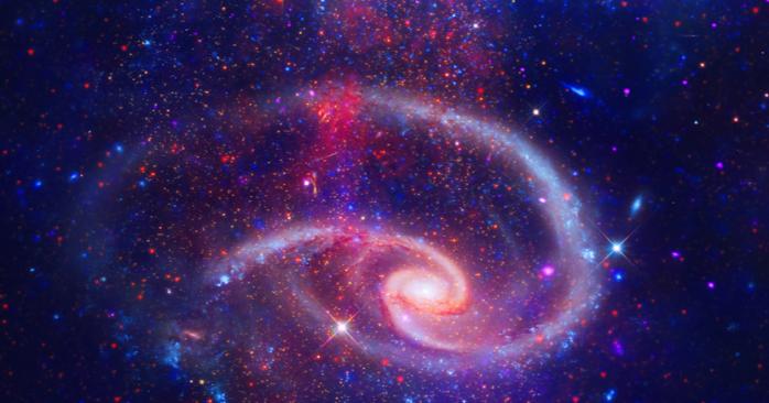 Віддалену галактику сфотографував телескоп Hubble. Фото: naukatv.ru