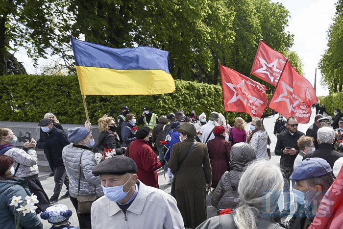 Святкування Дня перемоги в Києві. Фото: Лівий берег