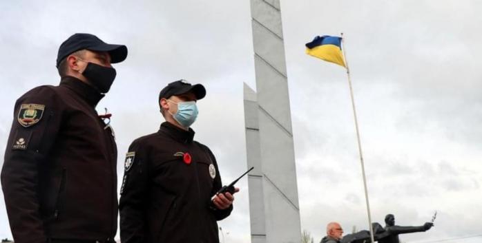 В Україні 9 травня відзначають Дня перемоги над нацизмом, фото: Національна поліція