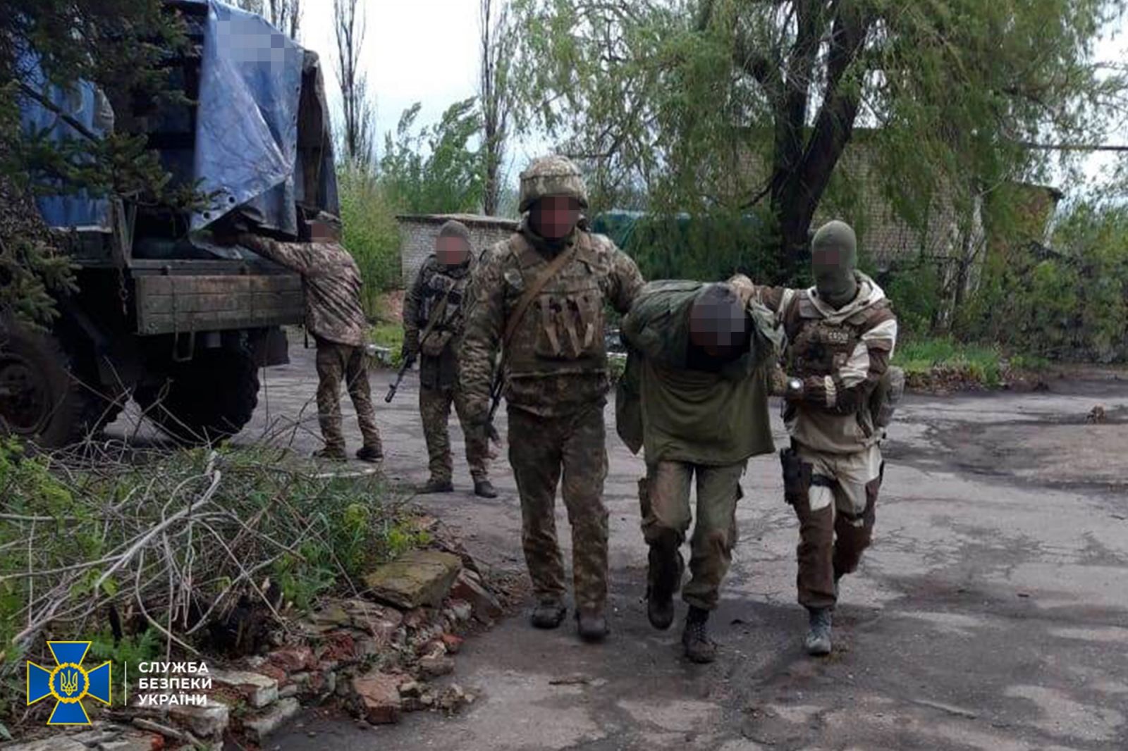 На Донбасі піймали розвідника ДНР. Фото: СБУ