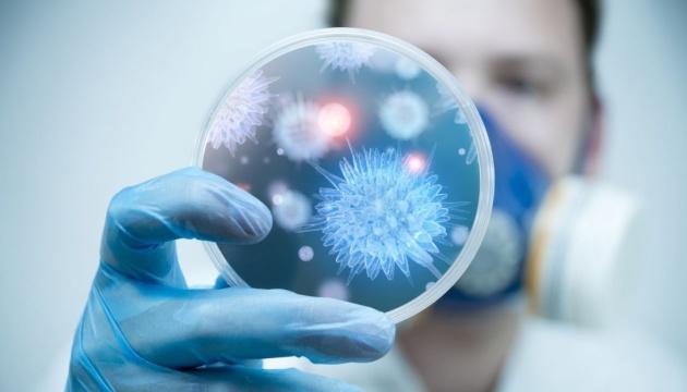 Нові штами коронавірусу в Україні досліджуватиме МОЗ. Фото: Укрінформ