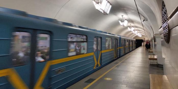 Проїзд у столичному метро може здорожчати, фото: «Киев Информ»