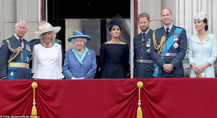 Принц Гарри сбросил новую «бомбу правды» на Букингемский дворец