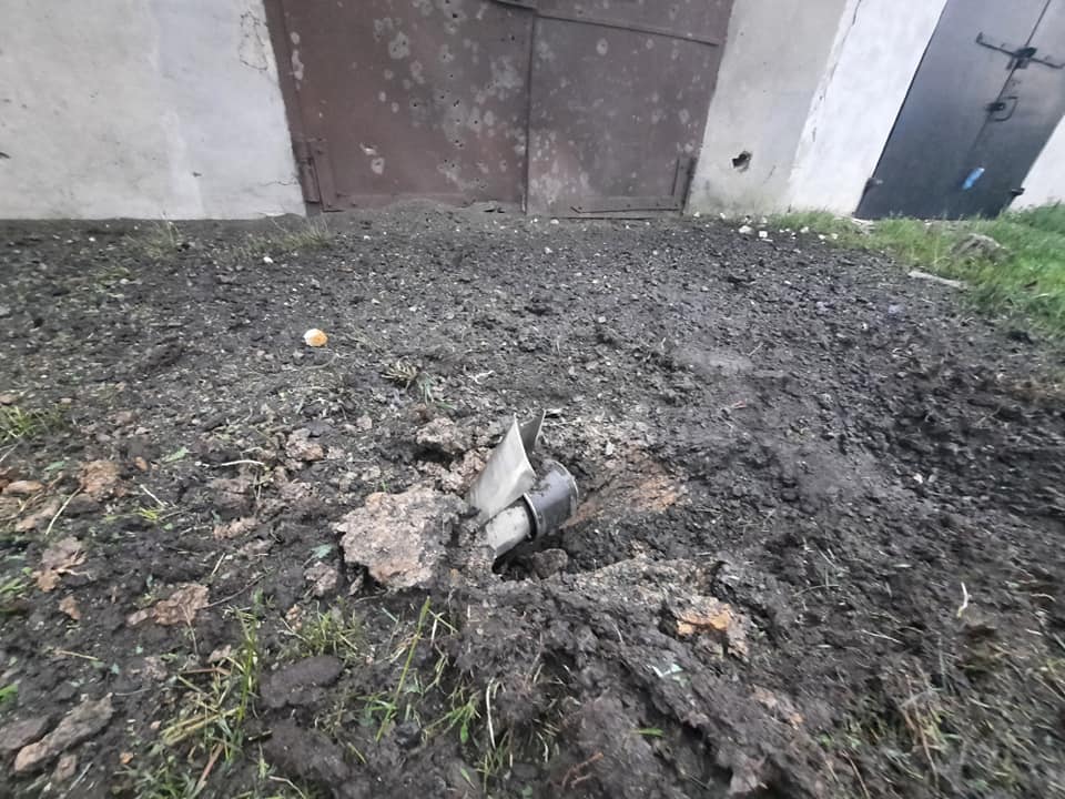 Оккупанты ракетами обстреляли поселок на Донбассе. Фото: 10 горно-штурмовая бригада в Facebook