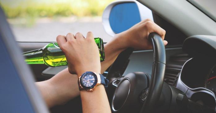 Верховна Рада може посилити відповідальність за водіння у п'яному вигляді, фото: