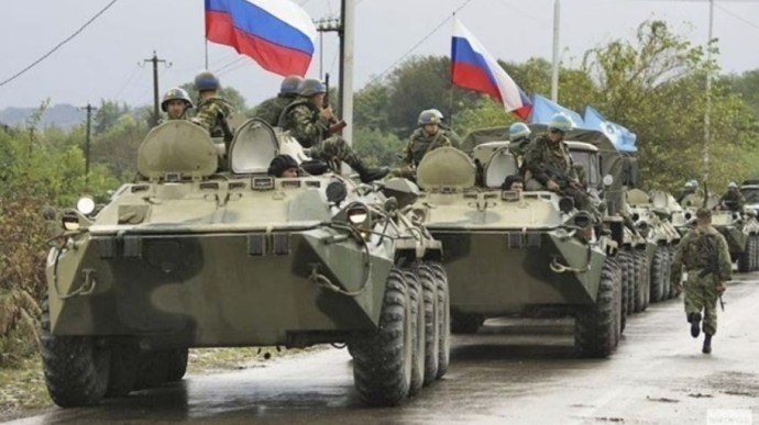 РФ знову стягує війська до кордону – Кремль назвав причину. Фото: УП