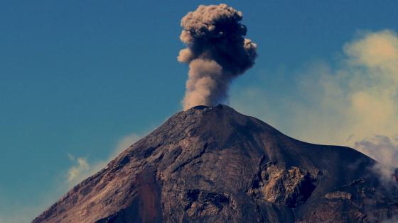 Вибух вулкану. Фото: The Watchers