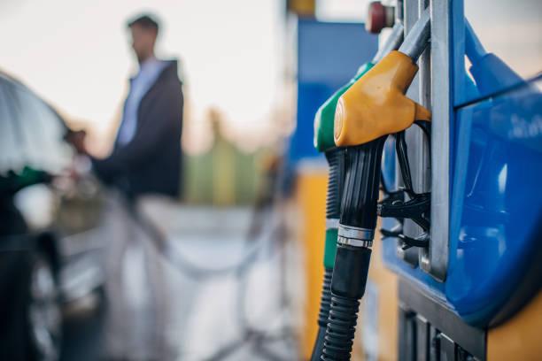 Цена на бензин. Фото: Istock