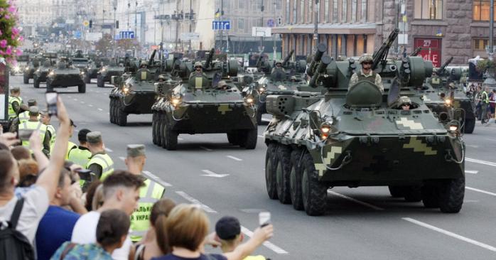 Військовий парад на День незалежності України. Фото: nv.ua