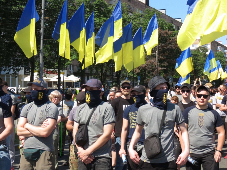Марш украинских сил. Фото: Mariupol.tv