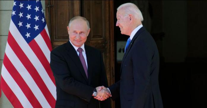 Байден та Путін в Женеві. Фото: AP