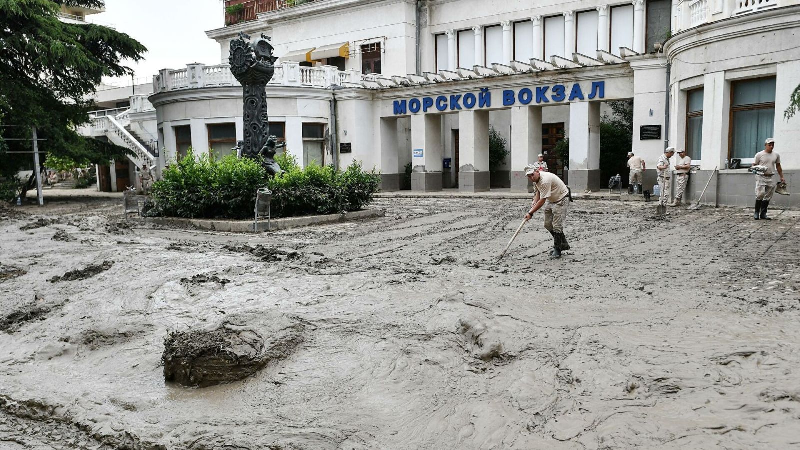 Потоп в Ялте. Фото: Крым. Реалии