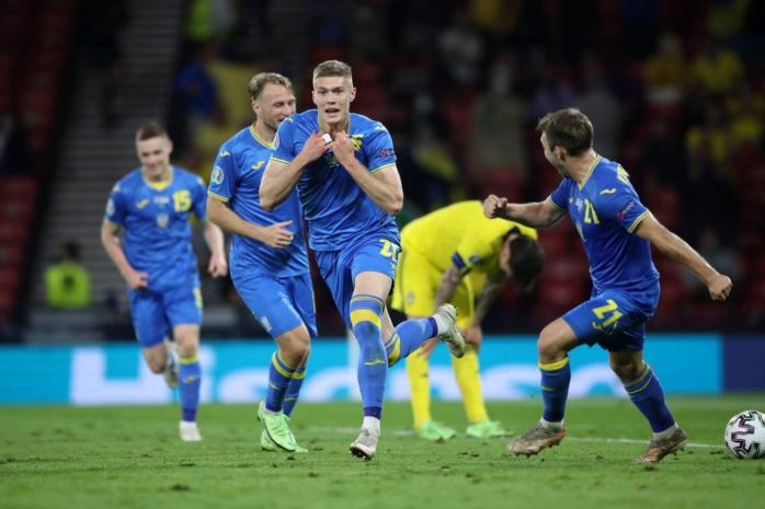 Штанги, травмы, три гола — тяжелая победа Украины над Швецией