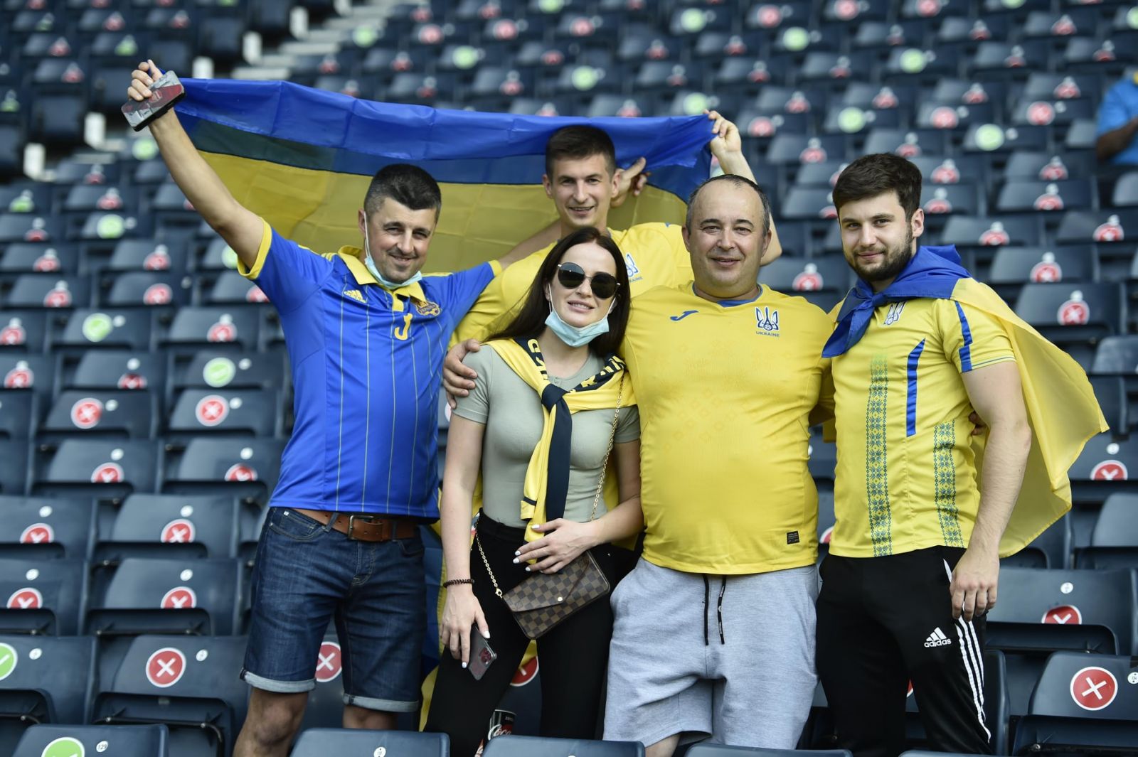 Играли, как дома — исторические фото победы Украины в Глазго, фото — УАФ