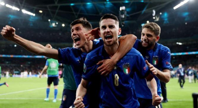 В финал Евро 2020 вышла сборная Италии, обыграв Испанию. Фото: Reuters