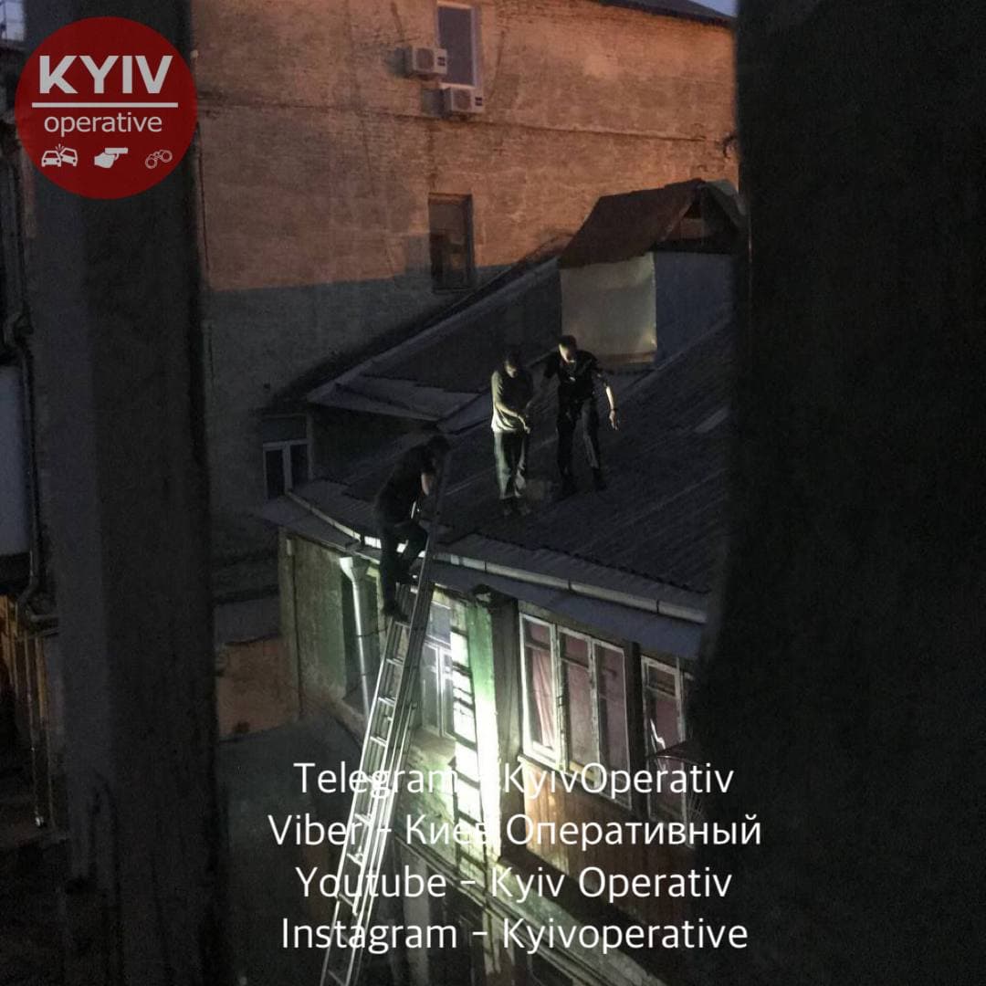Утікача-ґвалтівника 12-річної зловили на даху в Києві 