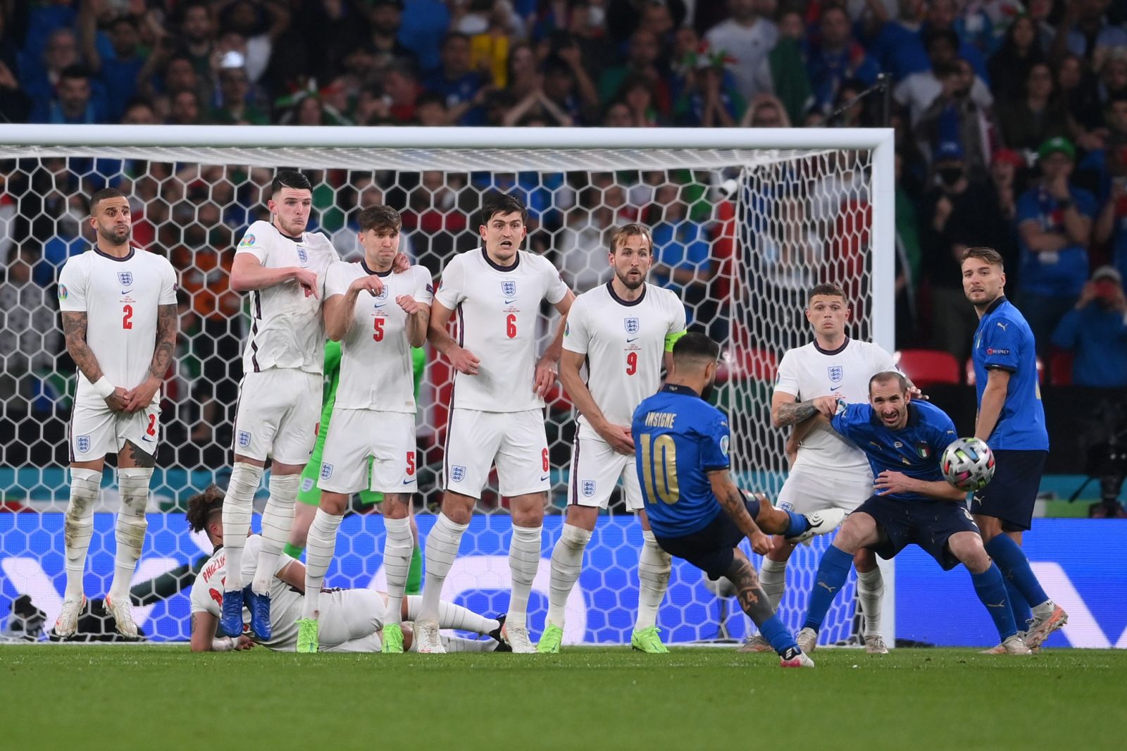 Италия остановила Англию в сумасшедшей серии пенальти, фото — УЕФА