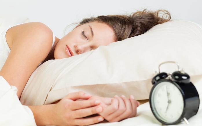 О чем думает человек во время сна – неожиданное открытие ученых. Фото: cgon