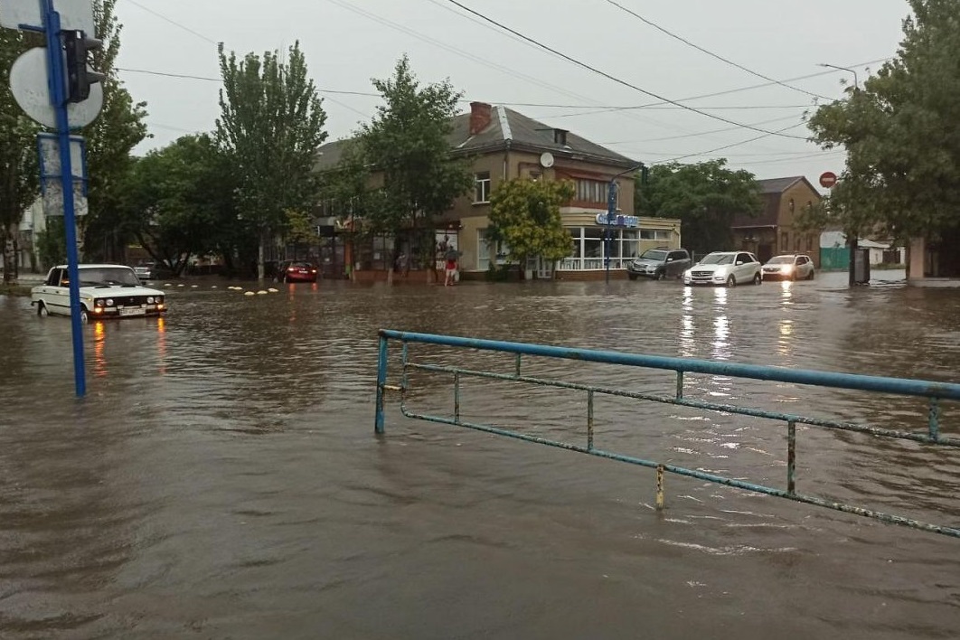 Зливи у Бердянську