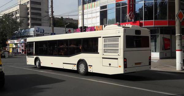 COVID-прививку мэр Кропивницкого предлагает делать в автобусах. Фото: ugorod.kr.ua