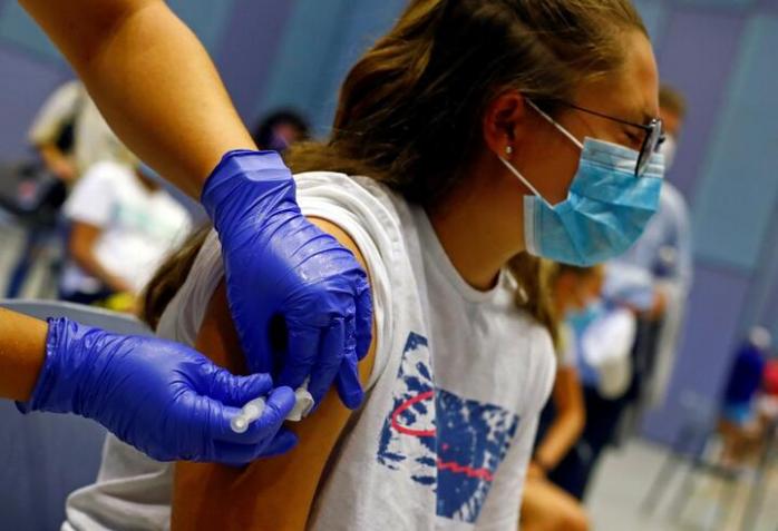 В Нью-Йорке будут платить 100 долларов за прививку от коронавируса