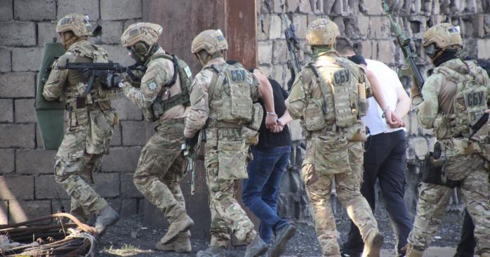 СБУ викрила агентів ЛНР, які готували низку терактів в Україні. Фото: СБУ