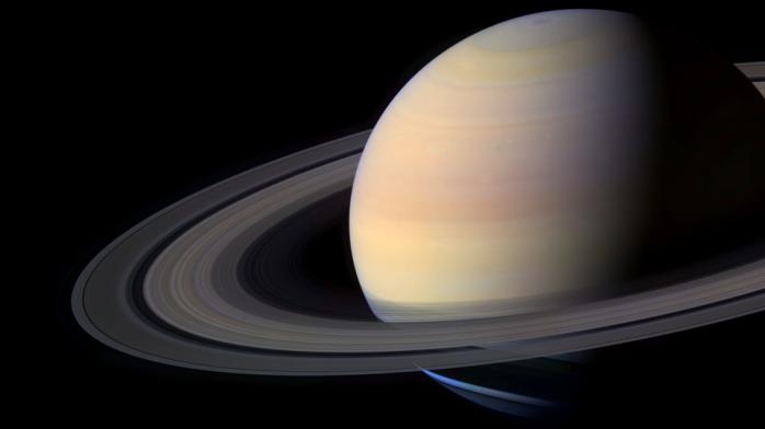 Планета Сатурн здивувала вчених внутрішньою будовою – що відомо. Фото: НАСА