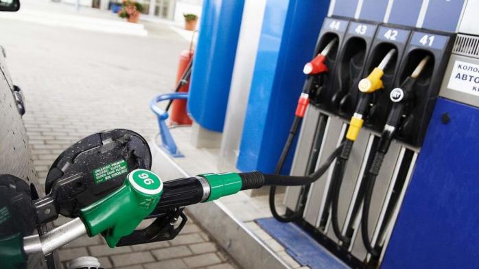 Граничні ціни на бензин та дизпальнео змінили – що очікувати водіям