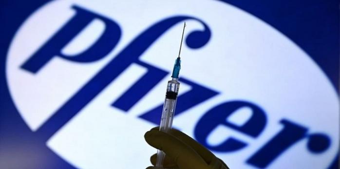 Pfizer почала випробування нових таблеток від COVID на людях