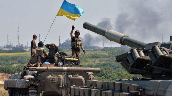Большую ошибку, с которой началась война на Донбассе, назвали в Минобороны. Фото: УП