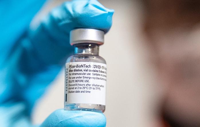 Термін зберігання понад 4 млн доз COVID-вакцин закінчується цьогоріч