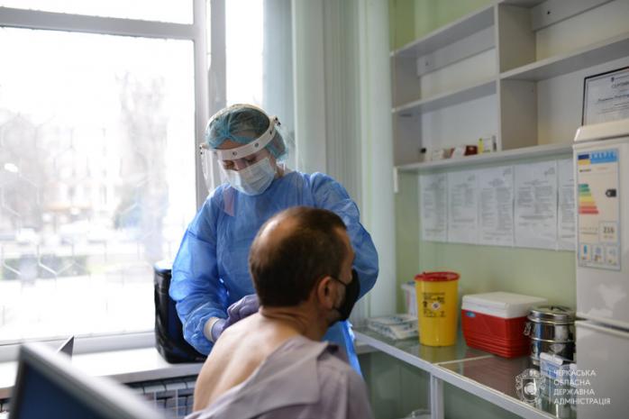 Вакцину проти коронавірусу вироблятимуть у Харкові