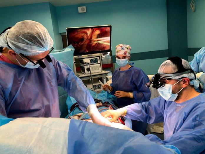 Сложнейшую операцию на сердце провели во Львове — новости Львова