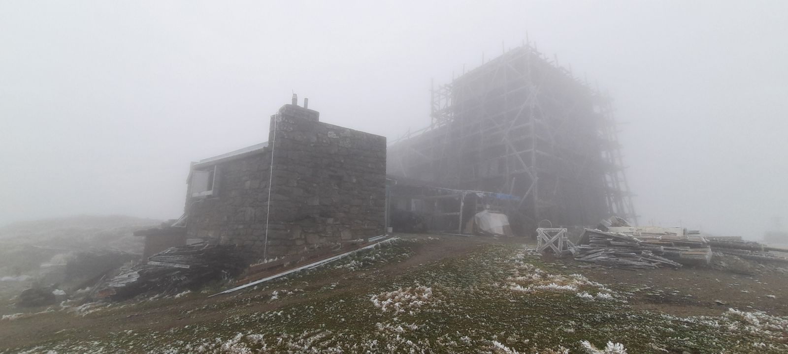 Погода на горе Поп Иван Черногорский. Фото: Черногорский горный поисково-спасательный пост в Facebook