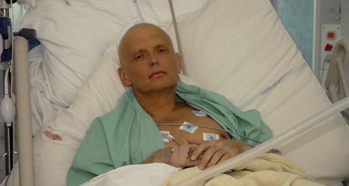 Александр Литвиненко в госпитале после отравления, фото: Natasja Weitsz