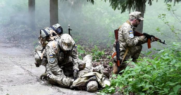 Двох бійців ЗСУ поранили окупанти в зоні ООС. Фото: armyinform.com.ua