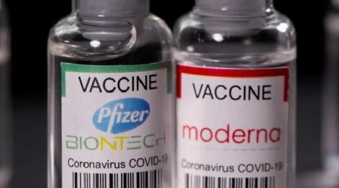 Побічні ефекти третьої дози вакцини назвали Pfizer і Moderna