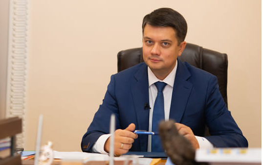 Разумков согласился со сбором подписей о своей отставке, фото - УП