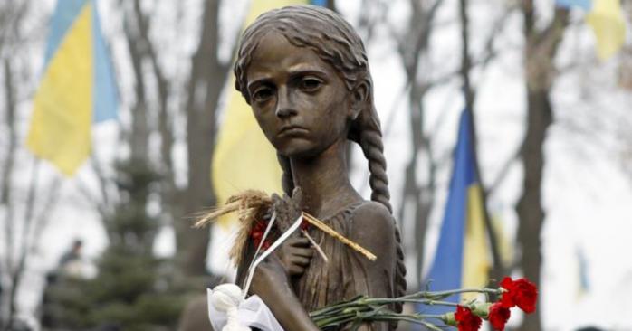 Пам'ятник жертвам Голодомору, фото: «Газета День»