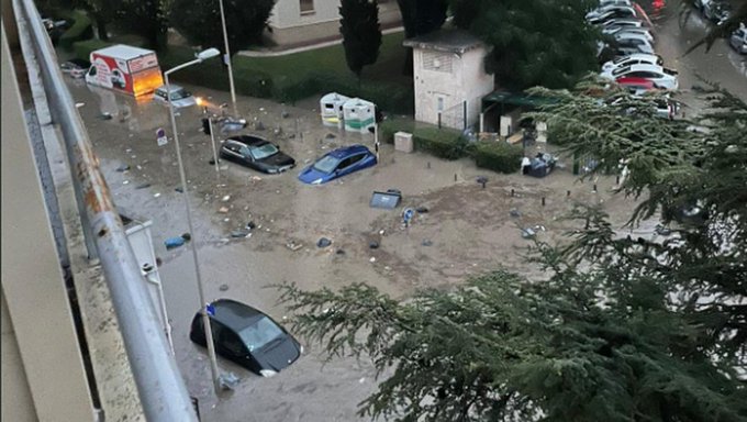 Наводнение в Марселе. Фото: Twitter