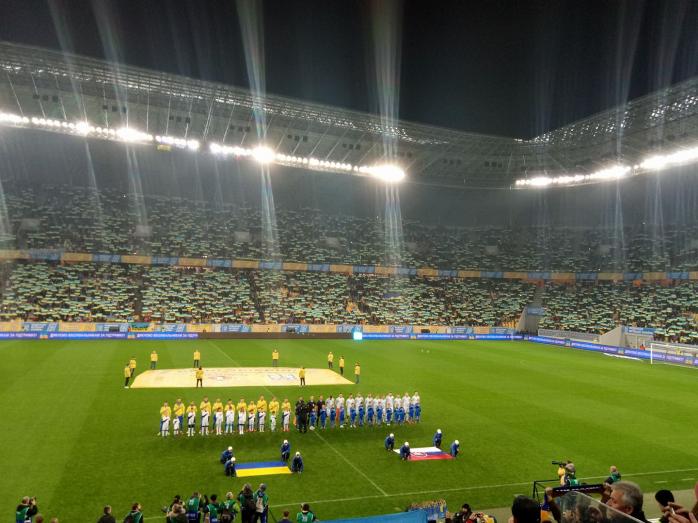 На матч сборной Украины впервые пустят с ковид-сертификатом