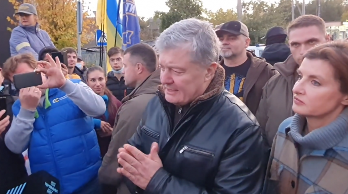 Порошенко подякував за чай і печиво та пригадав Майдан та Антимайдан, скріншот відео