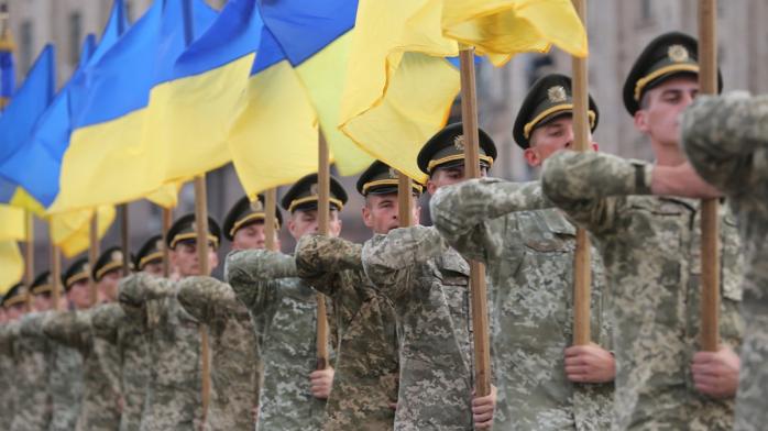 Марш защитников и защитниц проходит в Киеве