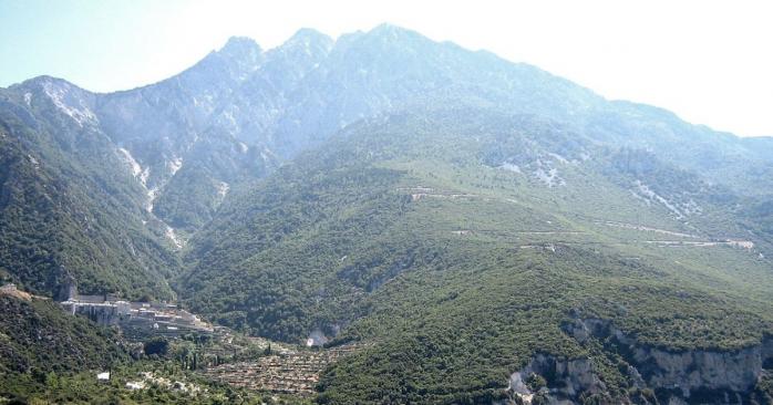 Гора Афон, фото: «Вікіпедія»
