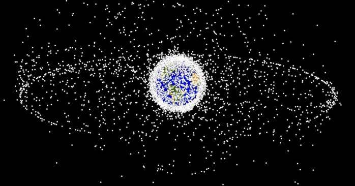 Схема розташування космічного сміття на орбіті Землі, інфографіка: NASA
