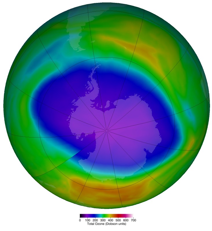 Сувора зима збільшила озонову діру над Антарктидою, карта - NASA 