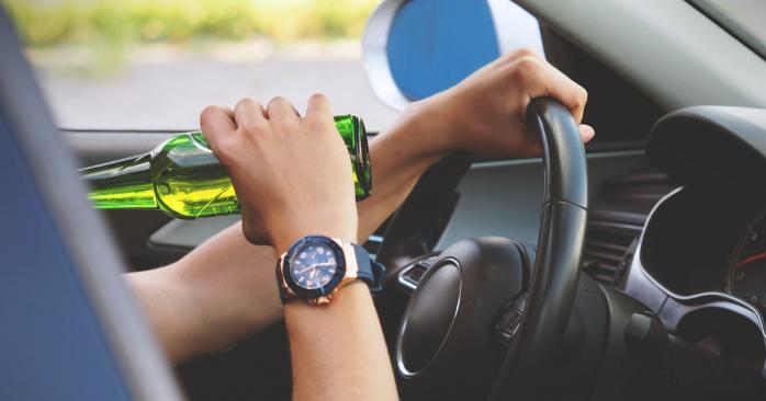 У США автомобілі обладнають технологіями проти п’яного водіння