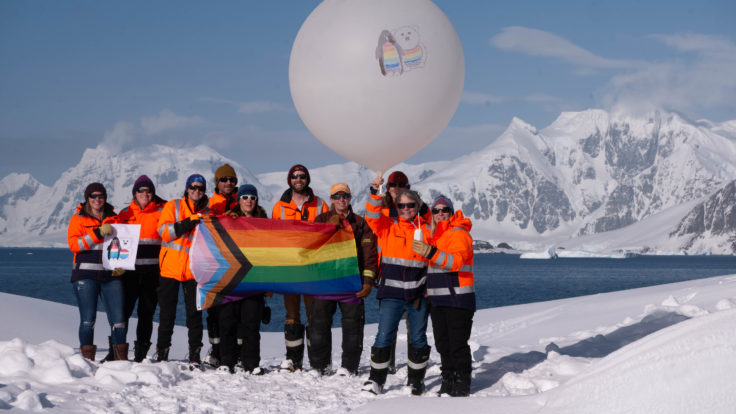 День ЛГБТ отметили в Антарктиде